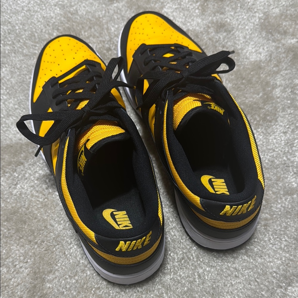 Nike Yellow and Black Dunks Athletic Shoes with Durable Sole